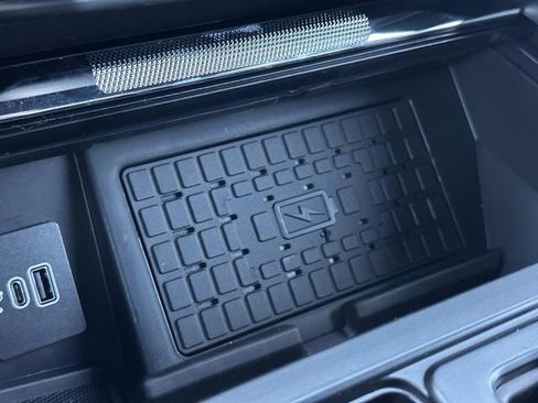 New 2025 Ford F150 Lariat w/ Equipment Group 501A Mid image 25