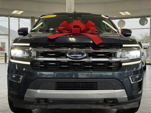 Used 2023 Ford Expedition Max Limited AWD/4WD image 4