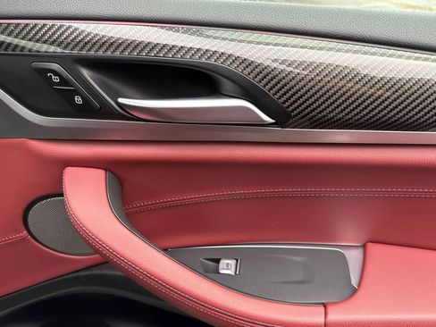 Certified 2021 BMW X4 xDrive30i w/ Executive Package image 21