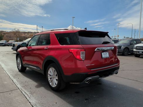 Used 2022 Ford Explorer Limited w/ Limited Technology Package image 5