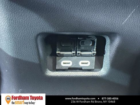 Used 2025 Toyota RAV4 XLE image 15