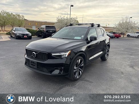 Used 2023 Volvo XC40 B5 Ultimate w/ Protection Package Premier image 1