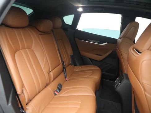 Certified 2022 Maserati Levante GT AWD/4WD image 18