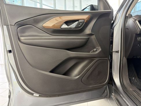Used 2018 GMC Terrain SLE FWD image 19