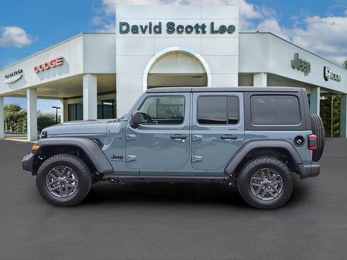 New 2026 Jeep Wrangler Sport S w/ Dual Top Group image 10