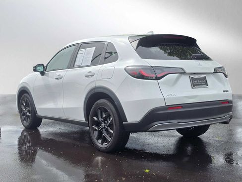 Used 2023 Honda HR-V Sport image 5