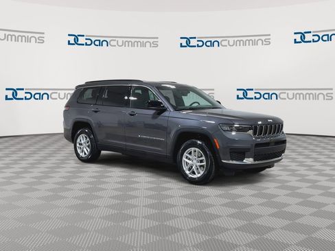 New 2026 Jeep Grand Cherokee L Laredo AWD/4WD image 2