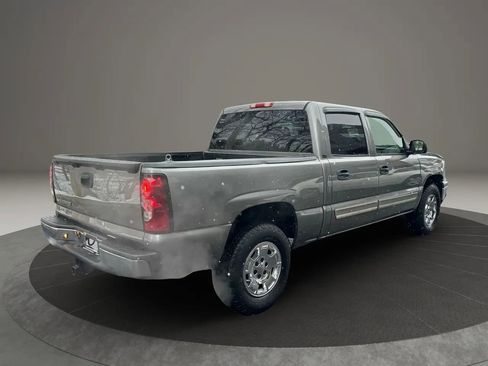 Used 2006 Chevrolet Silverado 1500 LT w/ Light Duty Power Package image 5