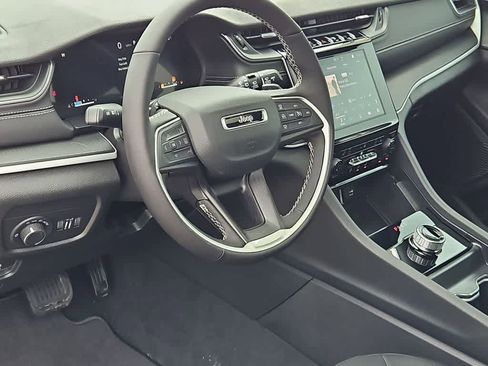 New 2026 Jeep Grand Cherokee Laredo X RWD image 10