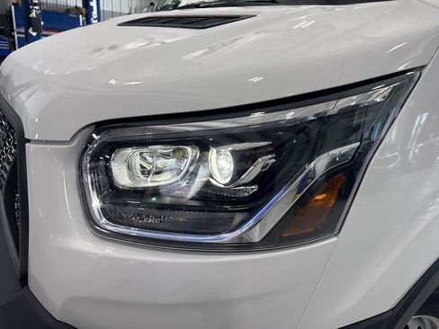 New 2025 Ford Transit 250 Base image 10