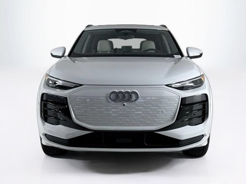New 2027 Audi Q6 e-tron Premium AWD/4WD image 7