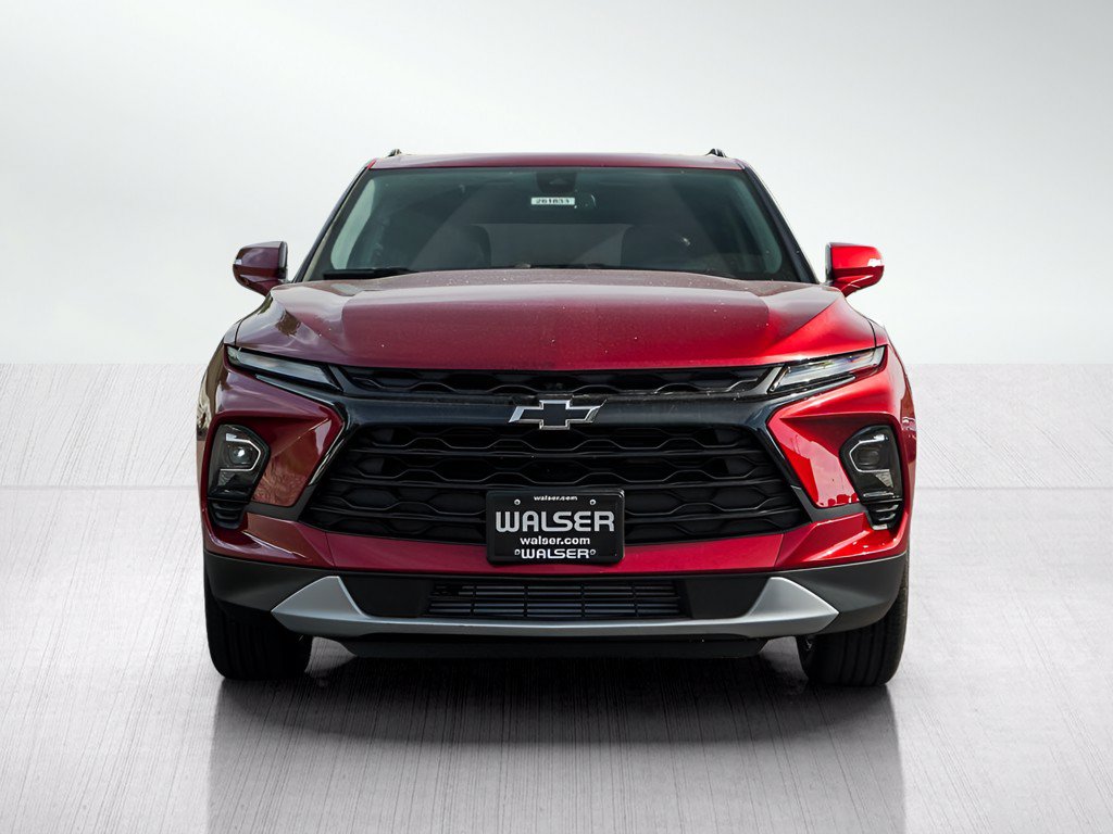 New 2026 Chevrolet Blazer LT w/ LPO, Black Grille Bar Package AWD/4WD image 2