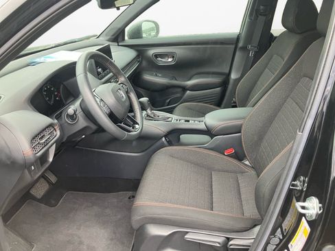 Certified 2024 Honda HR-V Sport image 11