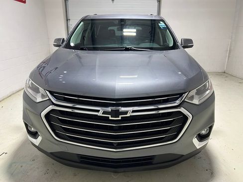 Used 2021 Chevrolet Traverse LT w/ LT Premium Package FWD image 9