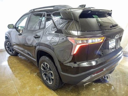 New 2026 Chevrolet Equinox ACTIV w/ LPO, Floor Liner Package AWD/4WD image 7