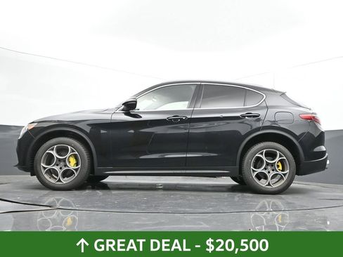 Used 2020 Alfa Romeo Stelvio Sport w/ Cold Weather Package image 41