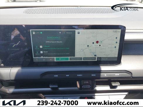 New 2026 Kia Carnival SX w/ SX Dark Edition Package FWD image 24
