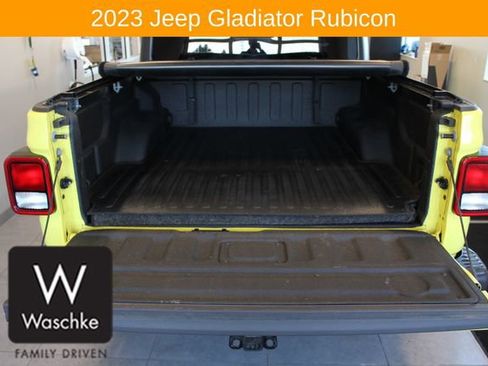 Used 2023 Jeep Gladiator Rubicon w/ LED Lighting Group image 20