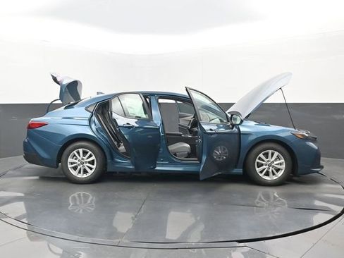 New 2026 Toyota Camry LE w/ Convenience Package image 31