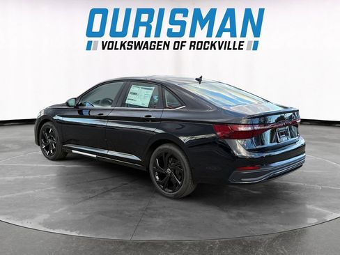 New 2026 Volkswagen Jetta SE image 4