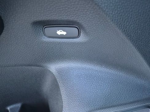 Certified 2025 Honda Civic Sport image 17