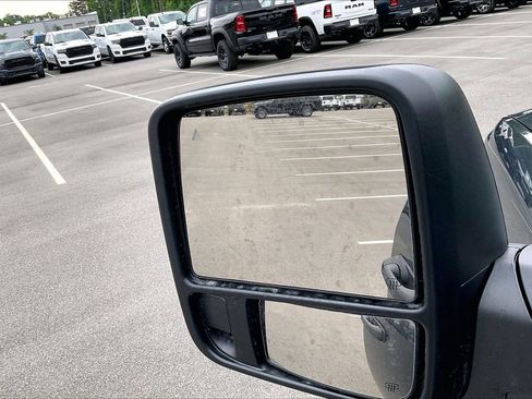 New 2026 RAM 2500 Big Horn AWD/4WD image 26