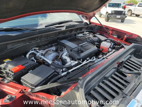 Used 2024 GMC Sierra 1500 SLT w/ SLT Premium Plus Package image 35