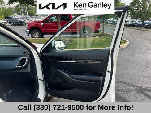 Used 2021 Kia Seltos S AWD/4WD image 53