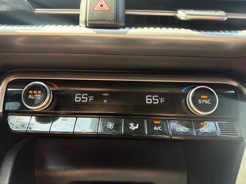 Used 2021 Kia K5 GT-Line AWD/4WD image 28