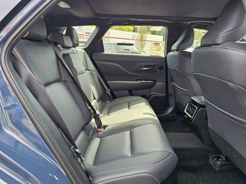 New 2026 Toyota Crown Signia AWD/4WD image 12
