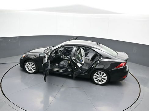 Used 2016 Lexus IS 300 AWD w/ Premium Package image 45