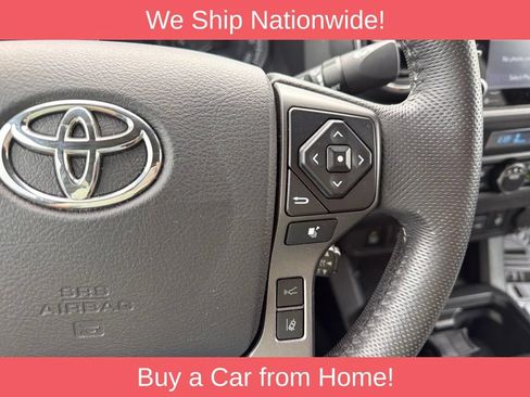 Used 2021 Toyota Tacoma TRD Off-Road w/ Technology Package AWD/4WD image 13