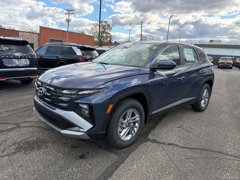 New 2026 Hyundai Tucson SE AWD/4WD image 3