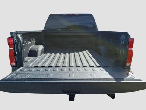 Used 2025 Chevrolet Silverado 2500 LT w/ Trail Boss Package AWD/4WD image 16