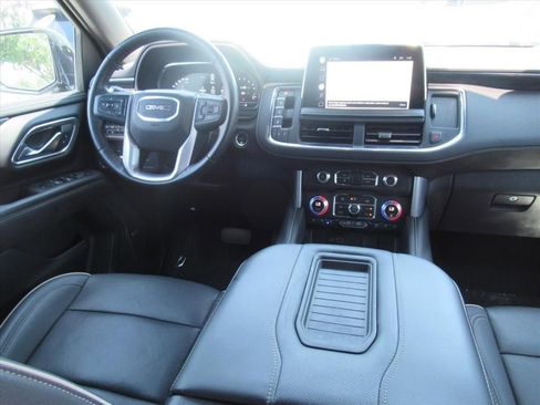 Used 2022 GMC Yukon SLT w/ SLT Luxury Package RWD image 13