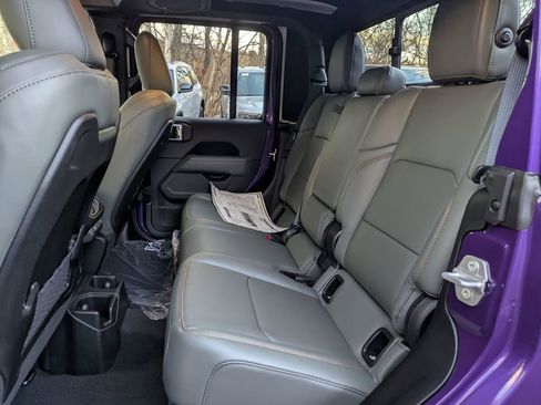 New 2026 Jeep Gladiator Mojave image 24