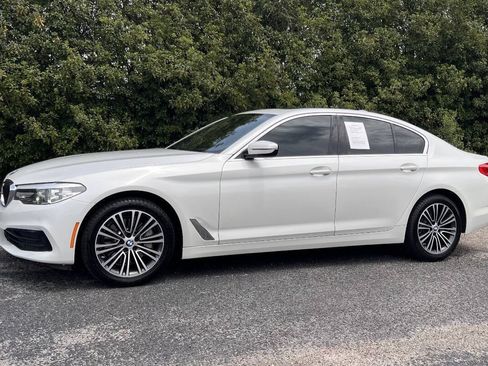 Used 2020 BMW 530i RWD image 3