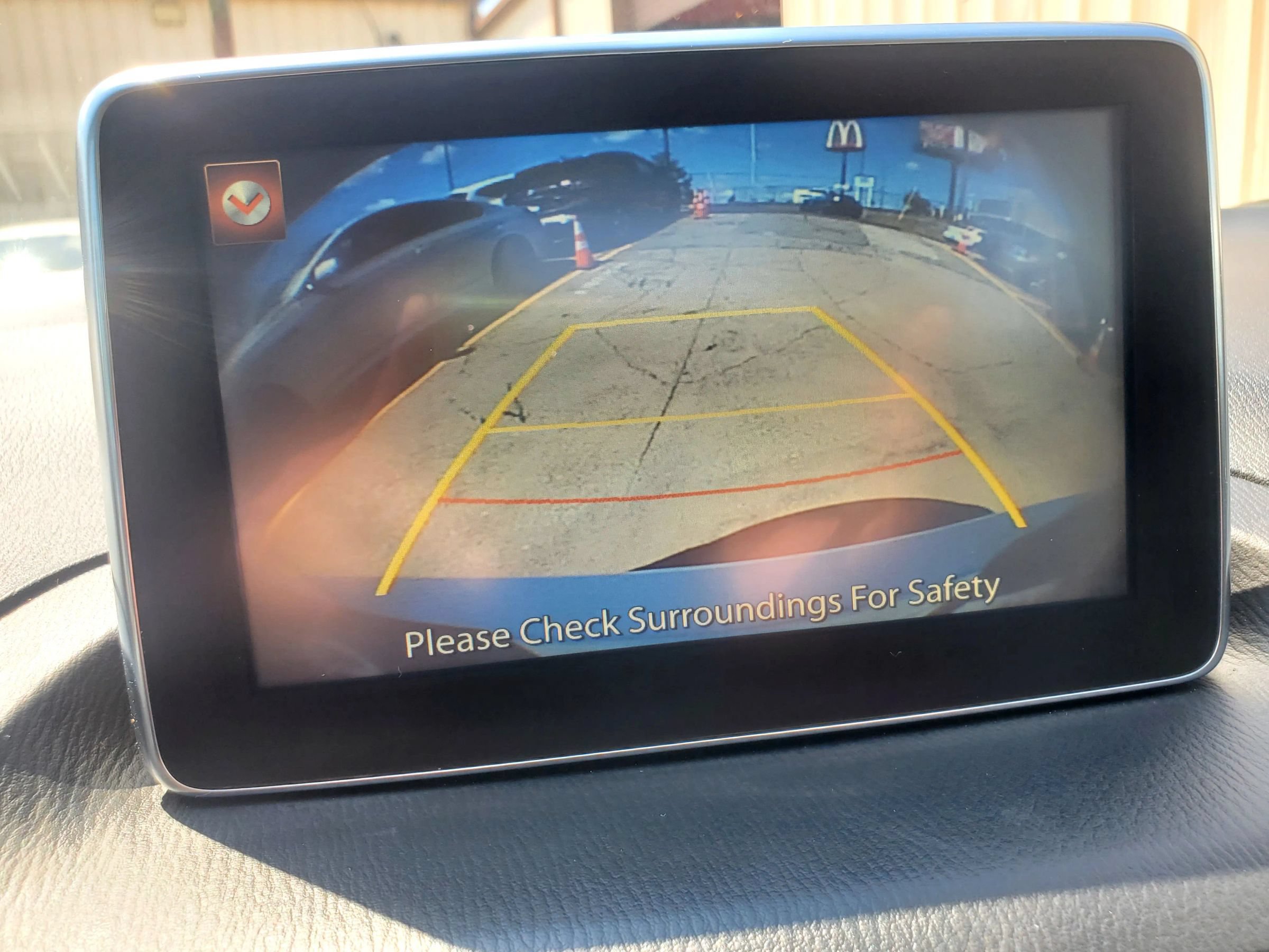 Used 2015 MAZDA MAZDA3 i Grand Touring FWD image 3