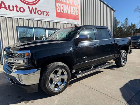 Used 2018 Chevrolet Silverado 1500 LTZ w/ Sport Package image 5