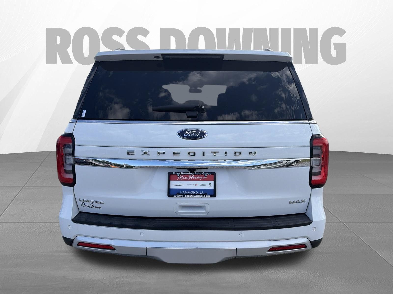 Used 2023 Ford Expedition Max Limited RWD image 5