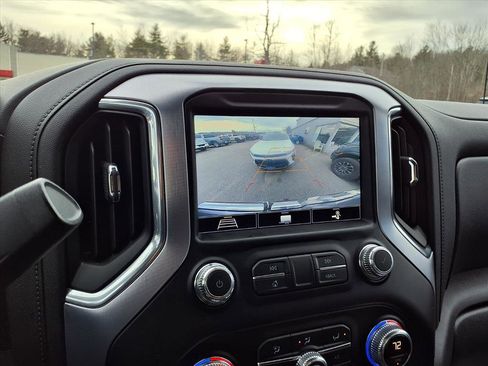 Used 2020 GMC Sierra 1500 SLT w/ SLT Convenience Package image 24