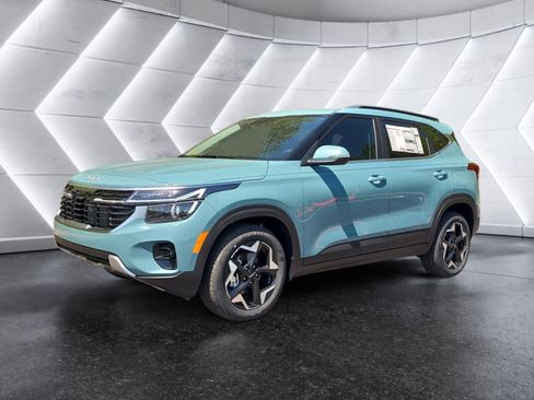 New 2026 Kia Seltos EX FWD image 1