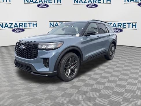 New 2026 Ford Explorer ST-Line image 3