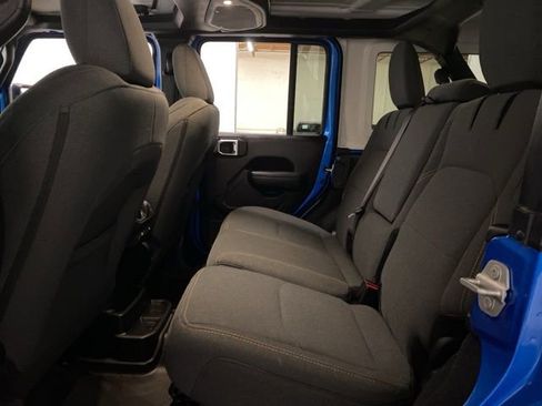 Used 2024 Jeep Wrangler Unlimited image 68