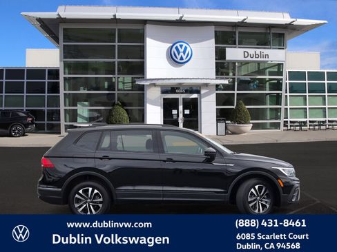 Used 2023 Volkswagen Tiguan S w/ Driver Assistance Package FWD image 3