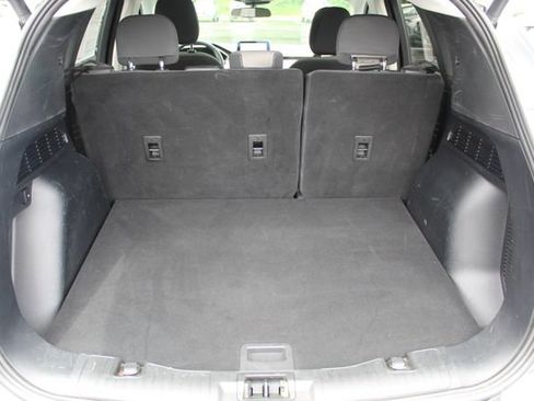 Used 2022 Ford Escape SE w/ Convenience Package FWD image 5