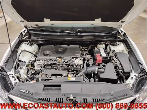 Used 2022 Toyota Camry LE FWD image 9