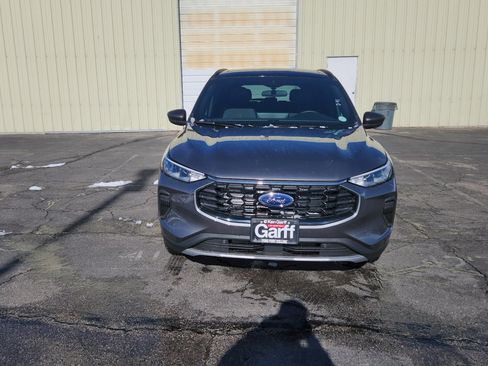 New 2026 Ford Escape ST-Line w/ Tech Pack #1 image 18