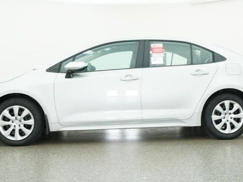 New 2026 Toyota Corolla LE image 19