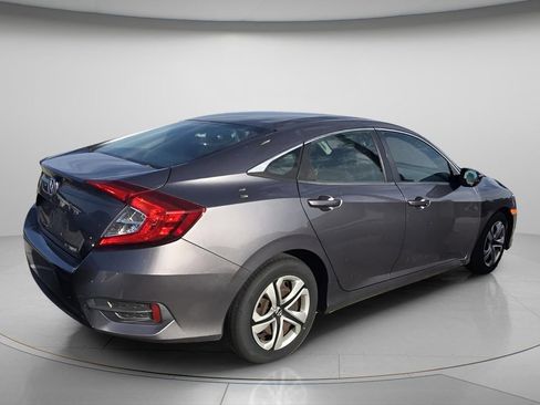 Used 2018 Honda Civic LX image 4